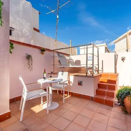 Apartment Estudio Toro In Met Dakterras Malaga
